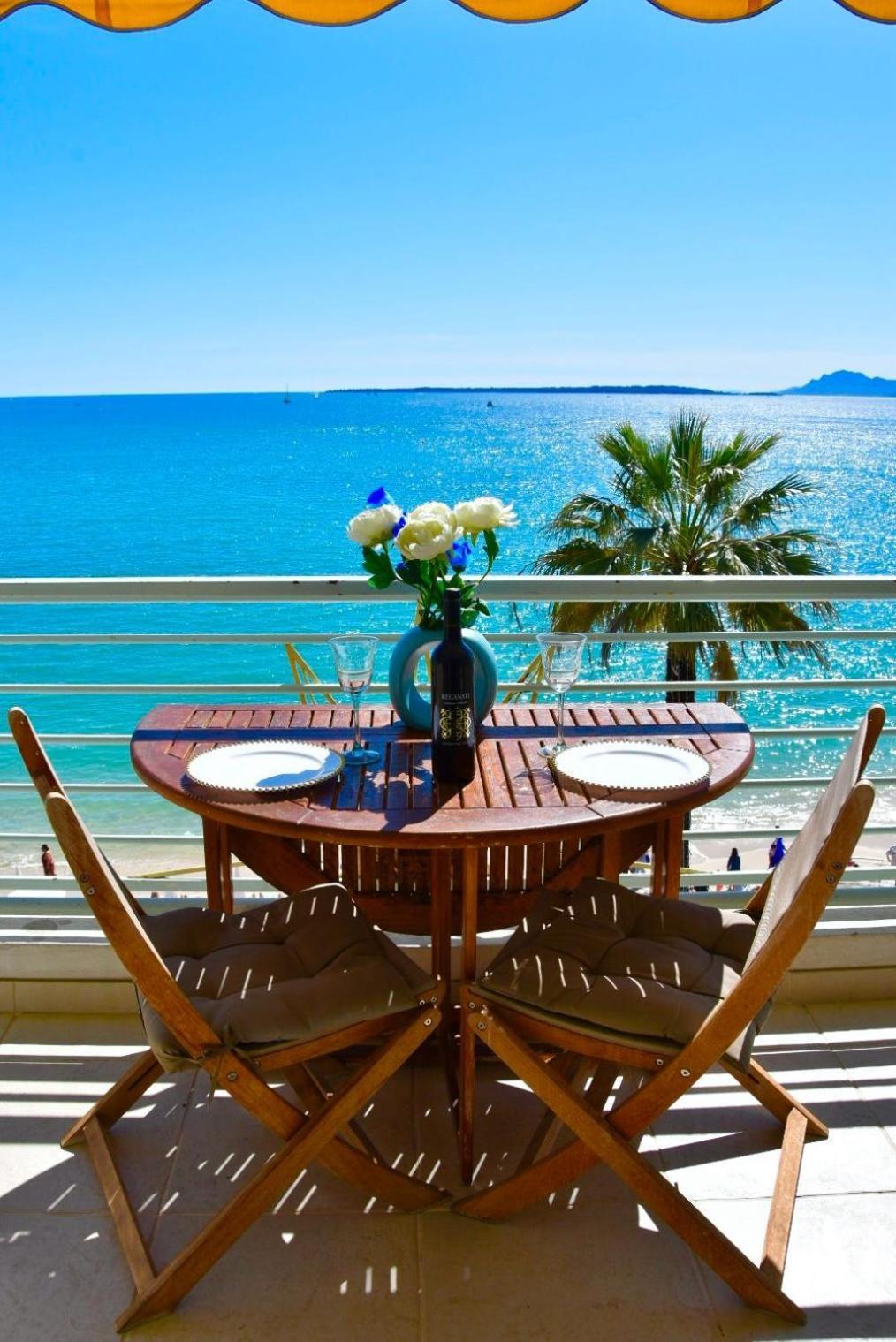 Residence Le Soleil Juan-les-Pins Eksteriør bilde